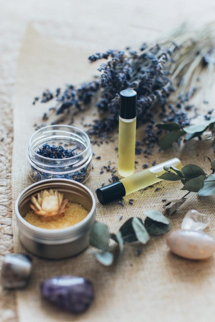 lavender-and-massage-oils-3865676 Elevate your relaxation with aromatherapy essentials featuring lavender and massage oils.